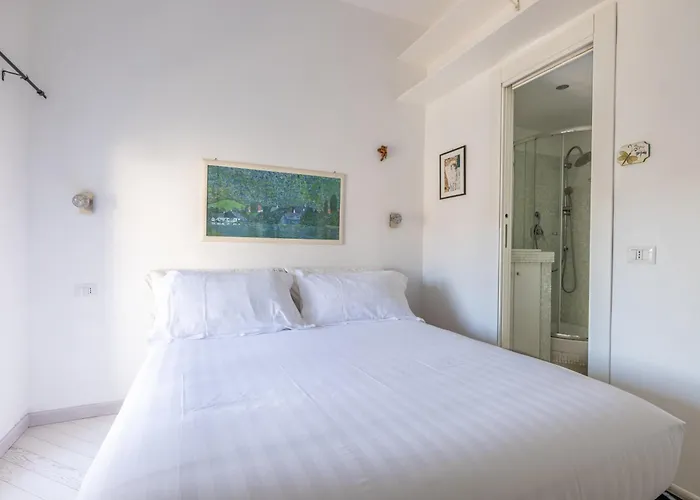 Dante Secret Apartment *